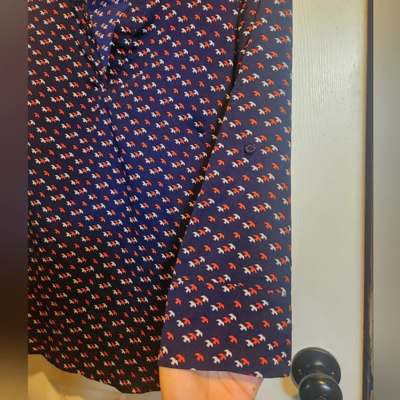 Market & Spruce Light weight bird top - Picture 5 of 9